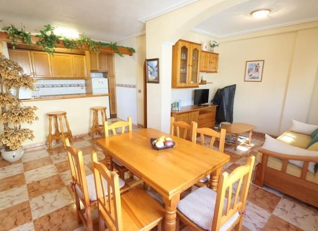 2 makuuhuone Omakotitalo myytävänä paikassa Playa Flamenca, Orihuela mukana uima-altaan 
autotalli - 240 000 € (Ref: 10091376)