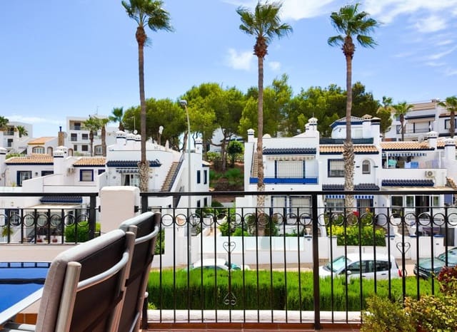 Apartamento de 2 habitaciones en Villamartin, Orihuela en venta - 269.000 € (Ref: 10091378)