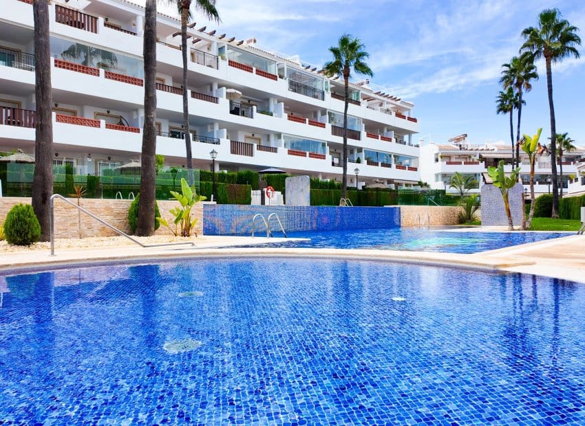 Apartamento de 2 habitaciones en Orihuela Costa en venta - 269.000 € (Ref: 10091378)