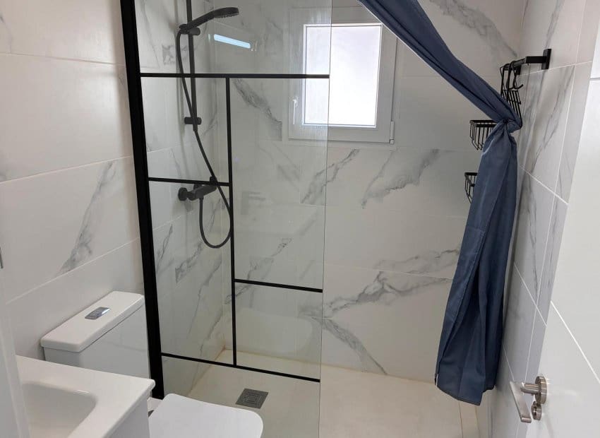 2 Zimmer Apartment zu verkaufen in Orihuela mit Pool - 149.999 € (Ref: 10091381)