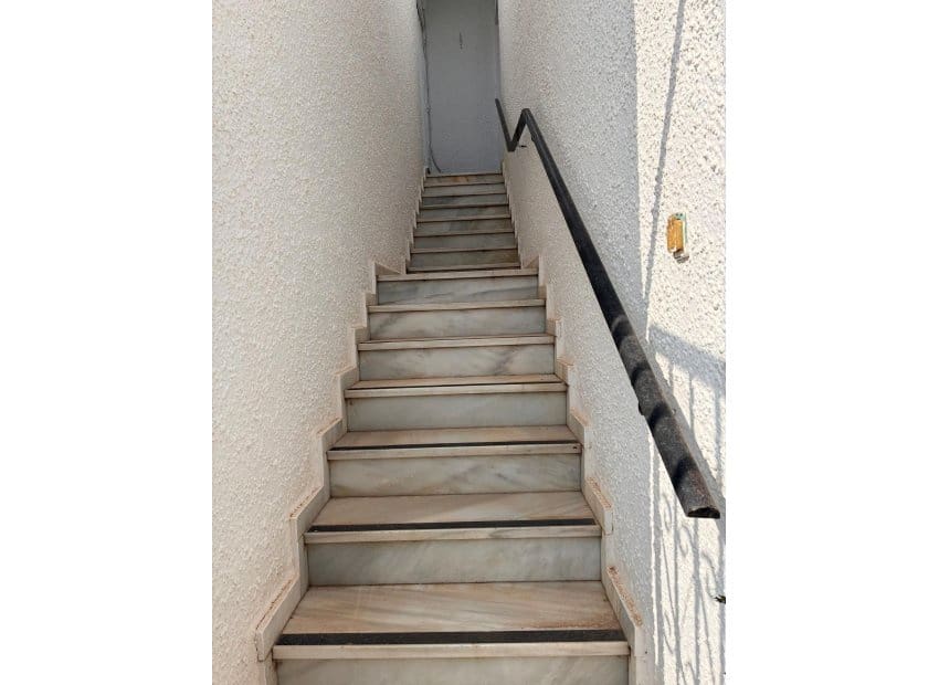 2 Zimmer Apartment zu verkaufen in Orihuela mit Pool - 149.999 € (Ref: 10091381)