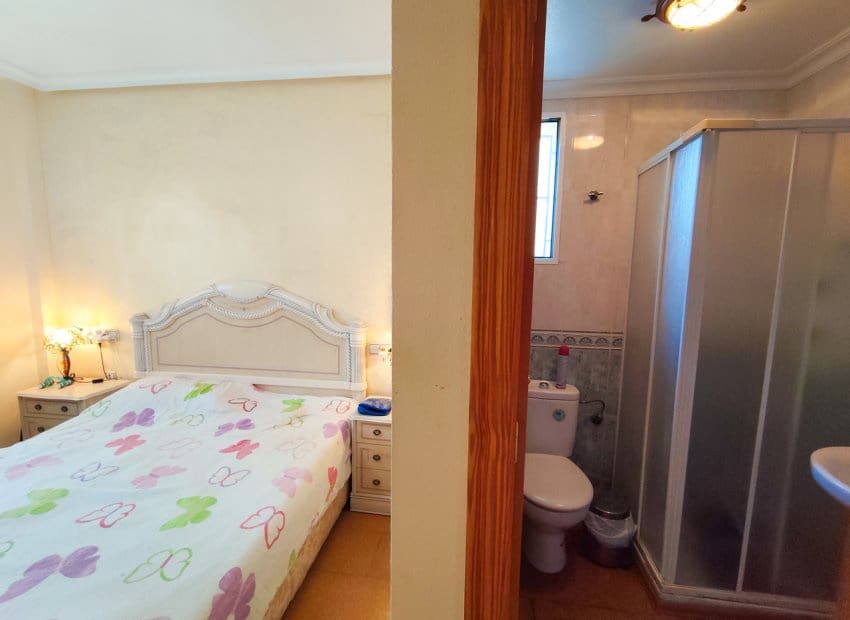 2 chambre Appartement à vendre à Cabo Roig avec piscine - 215 000 € (Ref: 10095556)