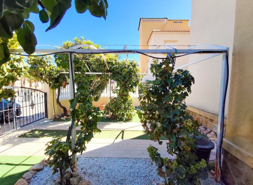 2 chambre Appartement à vendre à Cabo Roig avec piscine - 215 000 € (Ref: 10095556)