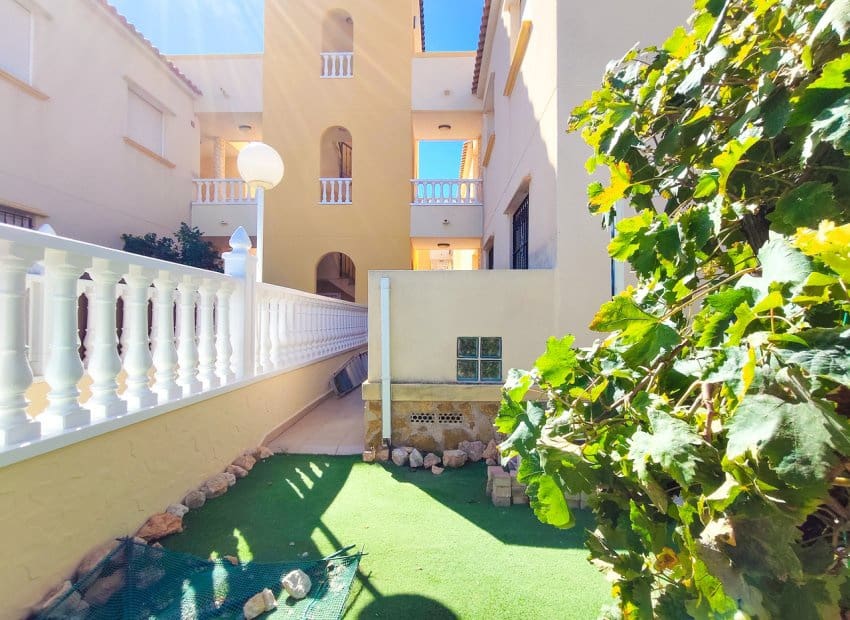 2 chambre Appartement à vendre à Cabo Roig avec piscine - 215 000 € (Ref: 10095556)