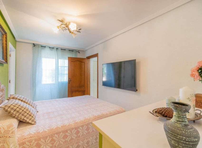 4 quarto Moradia para venda em Los Balcones com piscina - 369 000 € (Ref: 10099015)