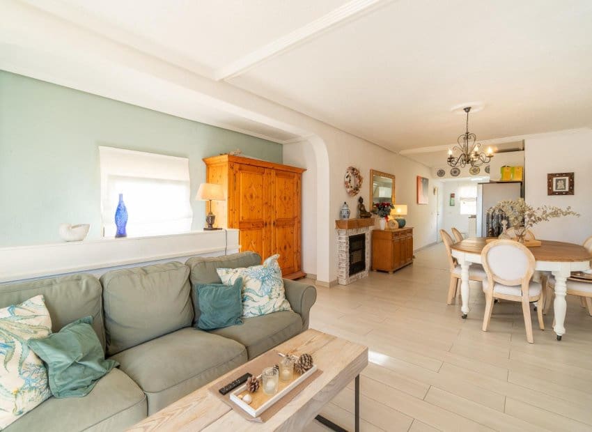4 quarto Moradia para venda em Los Balcones com piscina - 369 000 € (Ref: 10099015)