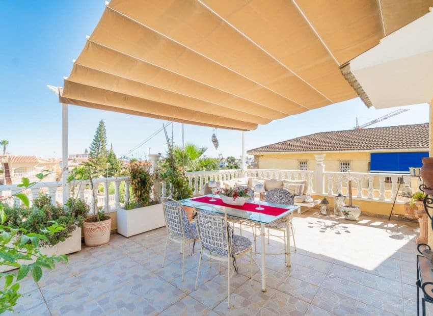 4 quarto Moradia para venda em Los Balcones com piscina - 369 000 € (Ref: 10099015)