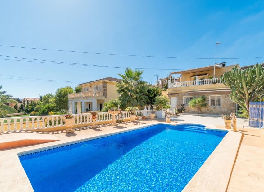 4 quarto Moradia para venda em Los Balcones com piscina - 369 000 € (Ref: 10099015)