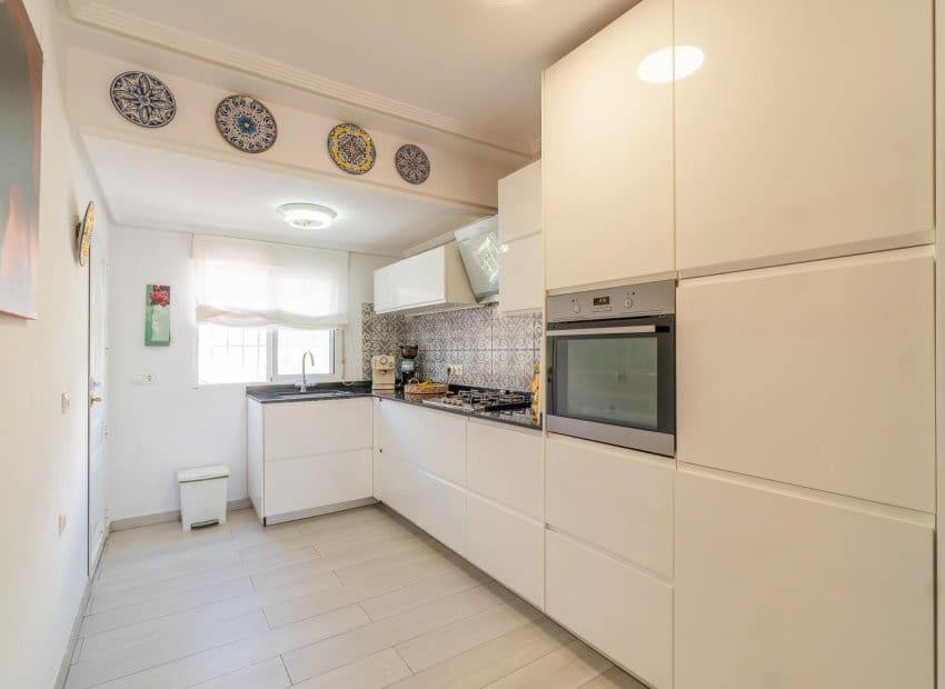 4 quarto Moradia para venda em Los Balcones com piscina - 369 000 € (Ref: 10099015)