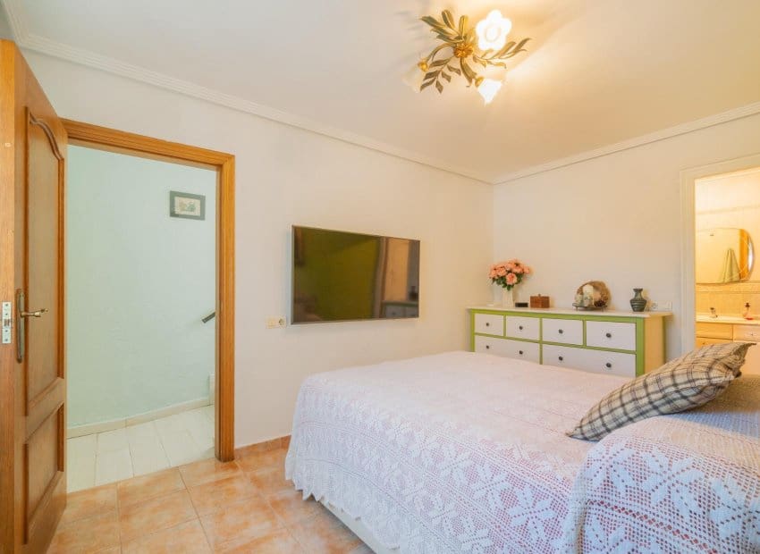 4 quarto Moradia para venda em Los Balcones com piscina - 369 000 € (Ref: 10099015)