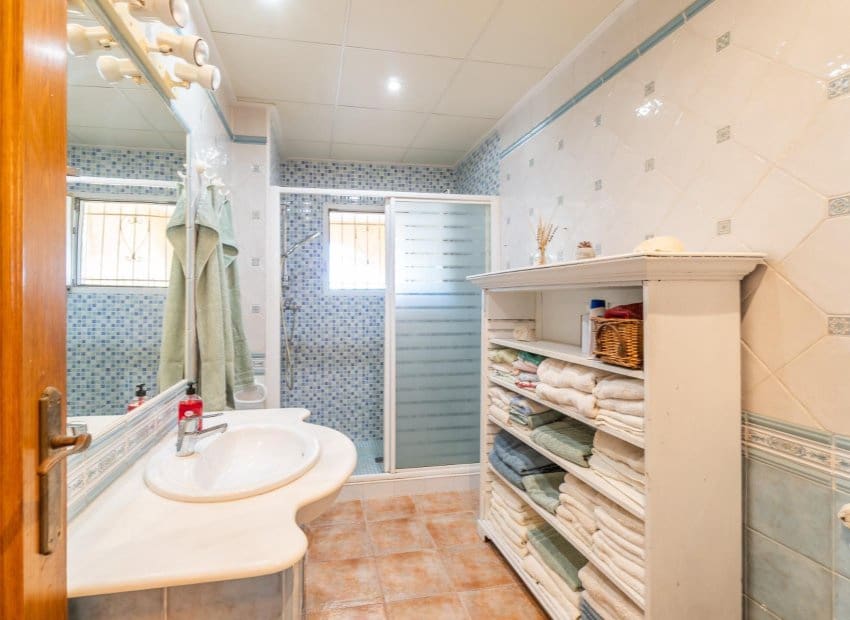 4 quarto Moradia para venda em Los Balcones com piscina - 369 000 € (Ref: 10099015)