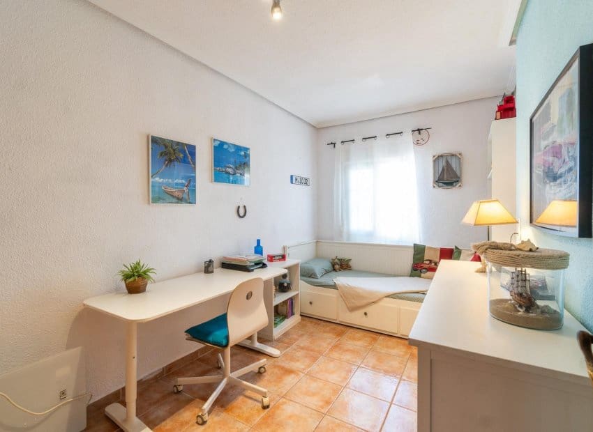 4 quarto Moradia para venda em Los Balcones com piscina - 369 000 € (Ref: 10099015)