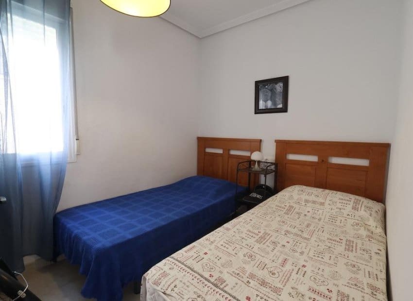2 slaapkamer Appartement te koop in Torrevieja met zwembad garage - € 210.000 (Ref: 10099016)