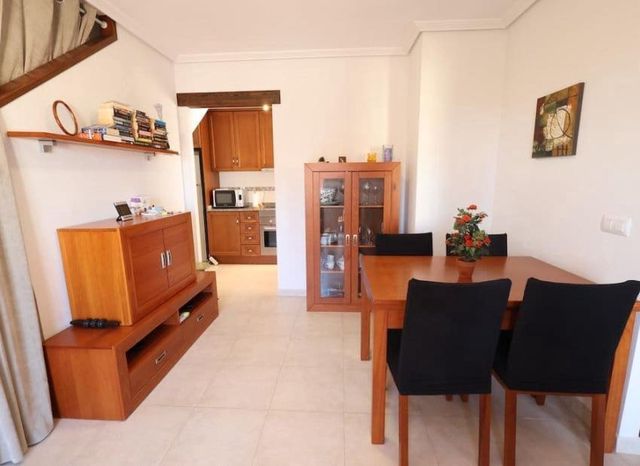 2 soverom Leilighet til salgs i Aguas Nuevas, Torrevieja med svømmebasseng garasje - € 210 000 (Ref: 10099016)