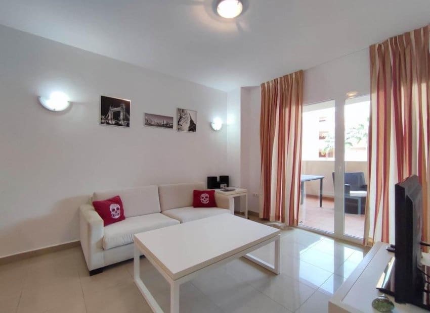 2 makuuhuone Huoneisto myytävänä paikassa Orihuela Costa mukana uima-altaan - 225 000 € (Ref: 10099017)