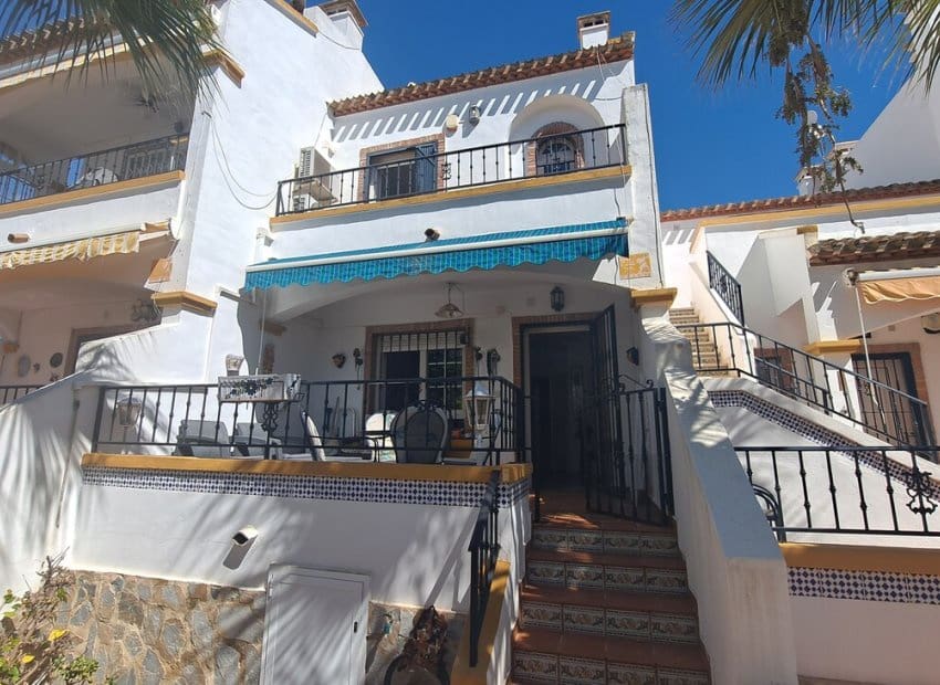 2 bedroom Townhouse for sale in Los Dolses with pool - € 249,995 (Ref: 10102877)