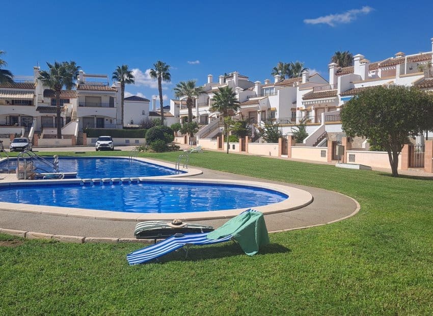 2 bedroom Townhouse for sale in Los Dolses with pool - € 249,995 (Ref: 10102877)