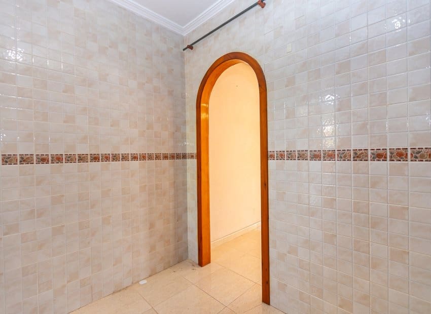 2 makuuhuone Huoneisto myytävänä paikassa Orihuela Costa mukana uima-altaan - 165 000 € (Ref: 10102878)