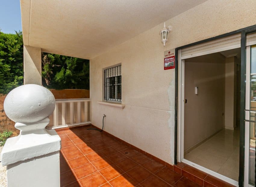 2 makuuhuone Huoneisto myytävänä paikassa Orihuela Costa mukana uima-altaan - 165 000 € (Ref: 10102878)