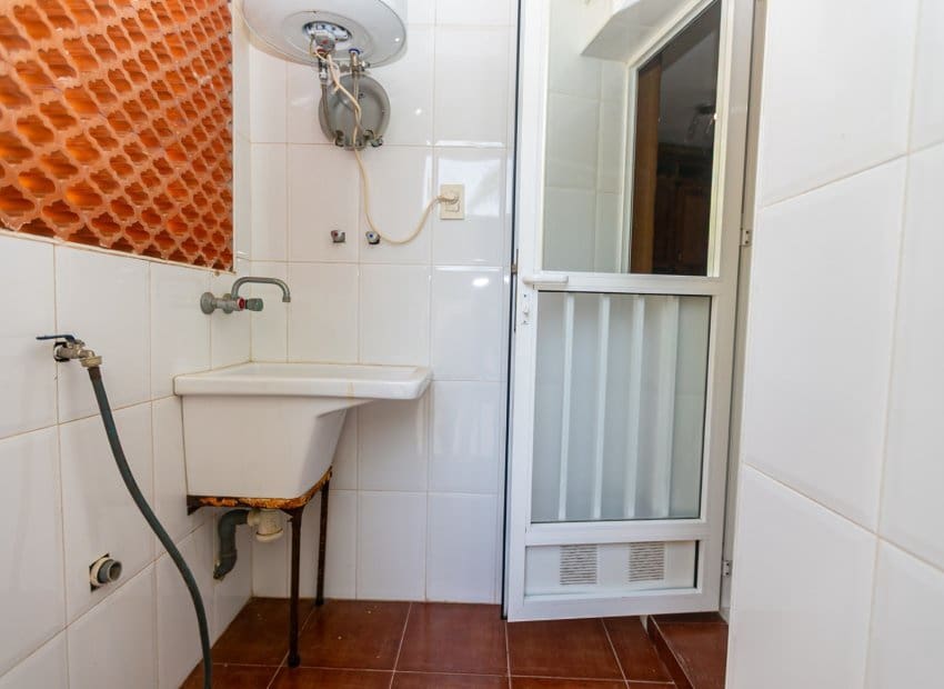 2 makuuhuone Huoneisto myytävänä paikassa Orihuela Costa mukana uima-altaan - 165 000 € (Ref: 10102878)
