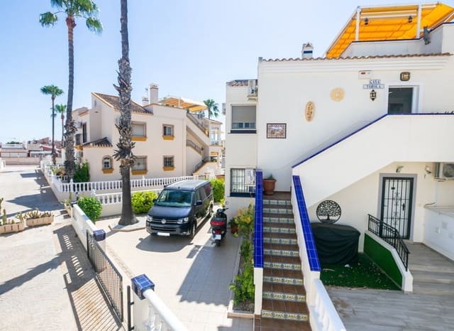 Apartamento de 2 habitaciones en Playa Flamenca, Orihuela en venta con piscina - 249.000 € (Ref: 10102879)