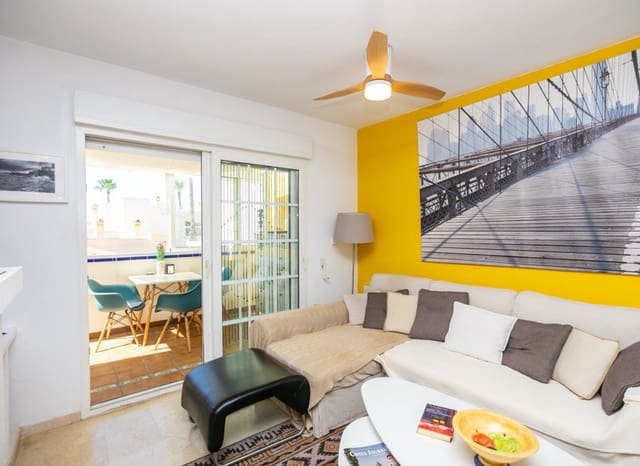Apartamento de 2 habitaciones en Playa Flamenca, Orihuela en venta con piscina - 249.000 € (Ref: 10102879)