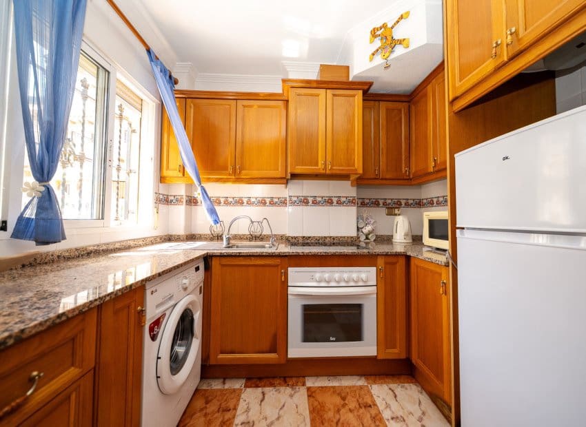 3 sovrum Villa till salu i Playa Flamenca med pool - 529 900 € (Ref: 10102880)