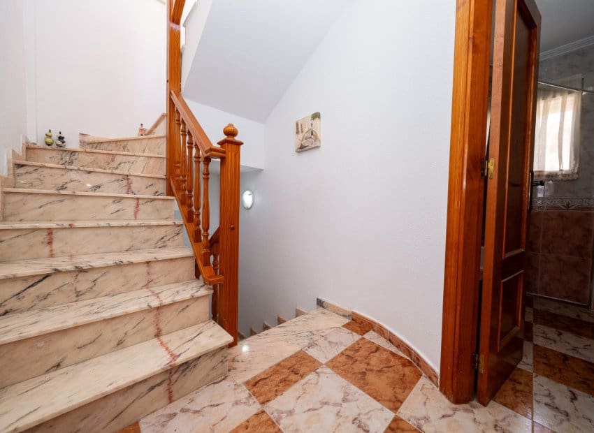 3 sovrum Villa till salu i Playa Flamenca med pool - 529 900 € (Ref: 10102880)
