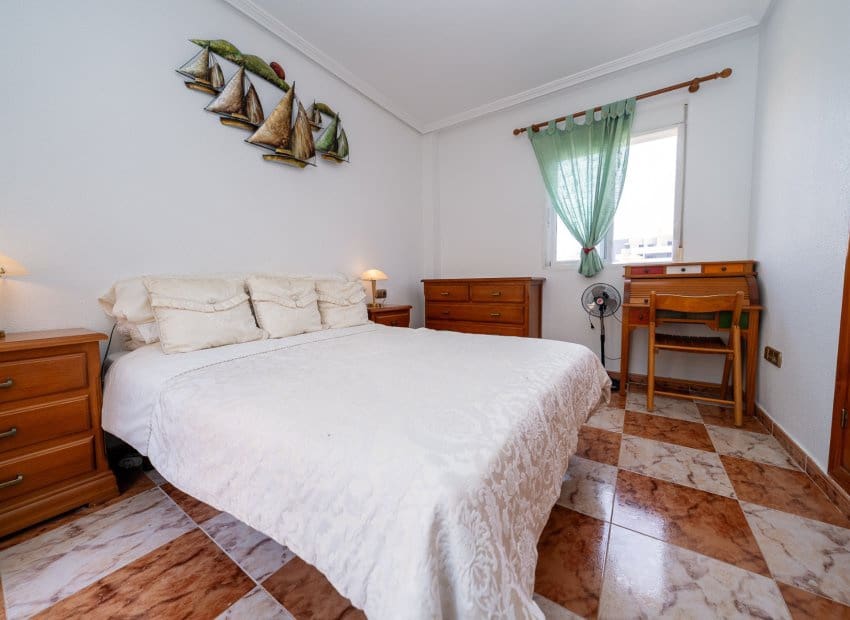 3 sovrum Villa till salu i Playa Flamenca med pool - 529 900 € (Ref: 10102880)