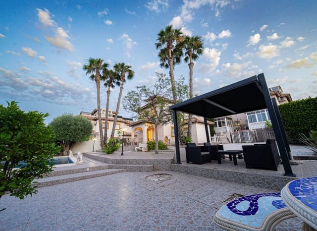 3 sovrum Villa till salu i Playa Flamenca, Orihuela med pool - 529 900 € (Ref: 10102880)