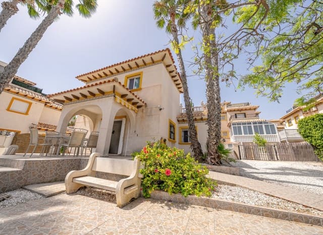 3 sovrum Villa till salu i Playa Flamenca, Orihuela med pool - 529 900 € (Ref: 10102880)