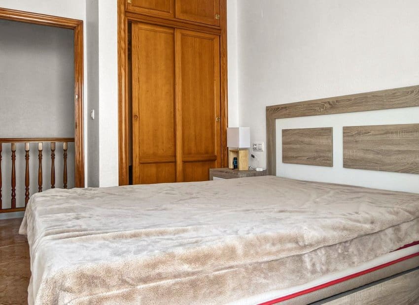 2 soveværelse Byhus til salg i Torrevieja med swimmingpool garage - € 159.500 (Ref: 10102881)