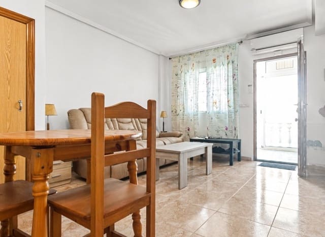 2 soveværelse Byhus til salg i Parque Acuático - Sector 25, Torrevieja med swimmingpool - € 159.500 (Ref: 10102881)