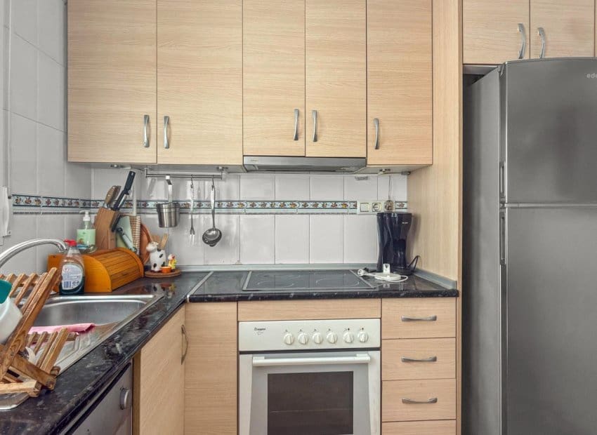 2 soveværelse Byhus til salg i Torrevieja med swimmingpool garage - € 159.500 (Ref: 10102881)