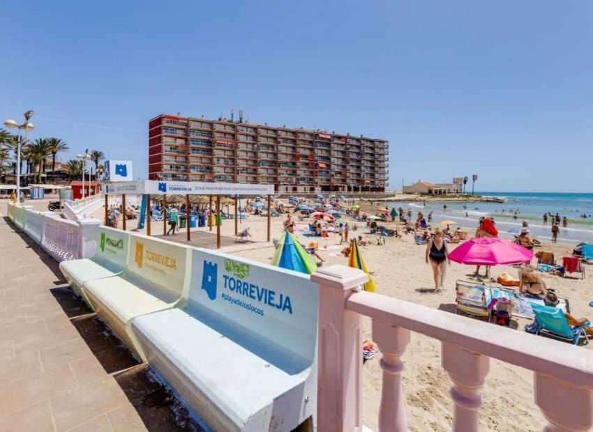 3 slaapkamer Appartement te koop in Torrevieja met zwembad garage - € 329.000 (Ref: 10102882)