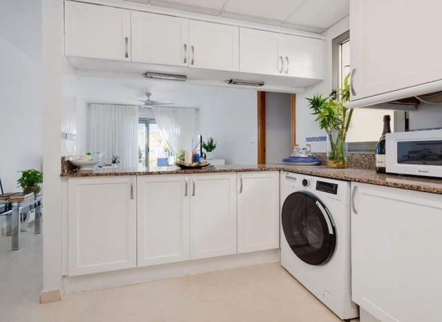 3 soverom Leilighet til salgs i Playa de los Locos, Torrevieja med svømmebasseng garasje - € 329 000 (Ref: 10102882)