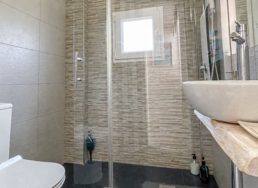 2 chambre Maison de Ville à vendre à Torrevieja avec piscine - 197 900 € (Ref: 10103565)