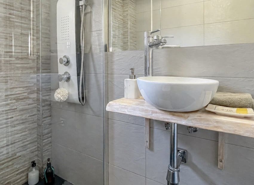 2 chambre Maison de Ville à vendre à Torrevieja avec piscine - 197 900 € (Ref: 10103565)