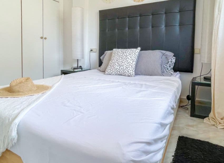 2 chambre Maison de Ville à vendre à Torrevieja avec piscine - 197 900 € (Ref: 10103565)