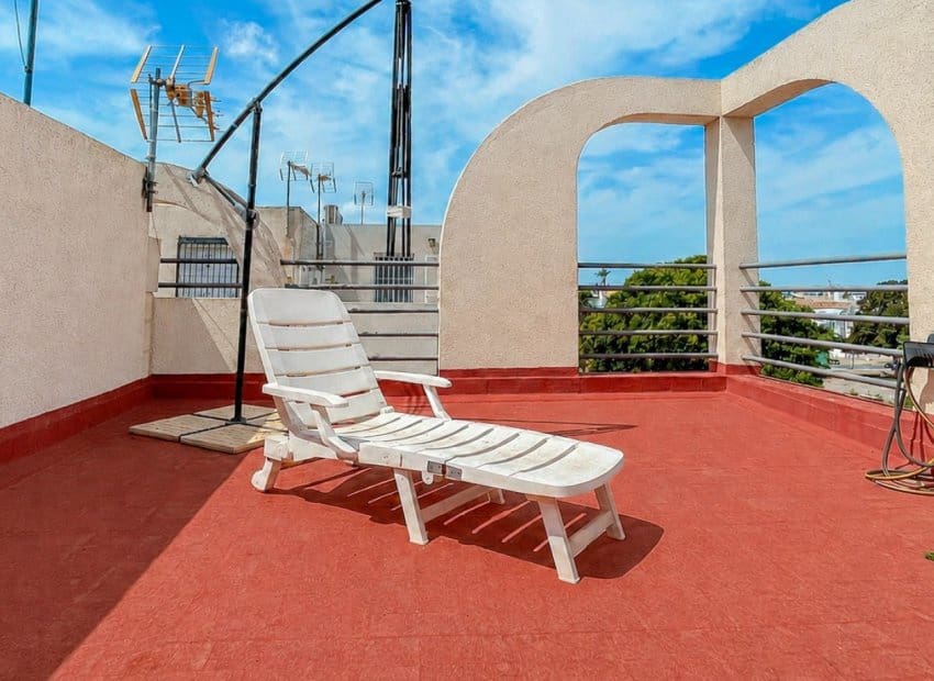 2 chambre Maison de Ville à vendre à Torrevieja avec piscine - 197 900 € (Ref: 10103565)