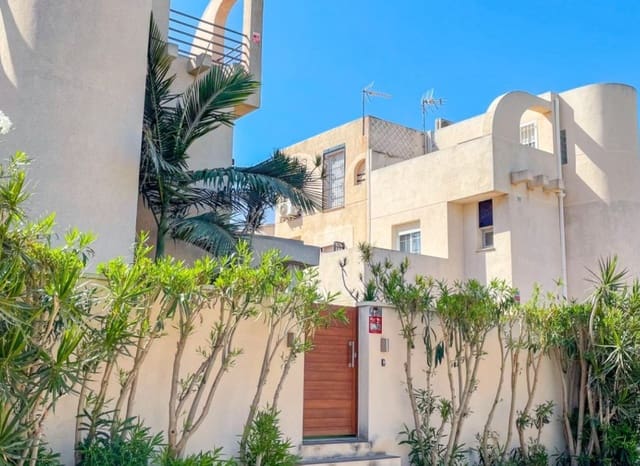 2 chambre Maison de Ville à vendre à El Chaparral - La Siesta - La Torreta, Torrevieja avec piscine - 197 900 € (Ref: 10103565)
