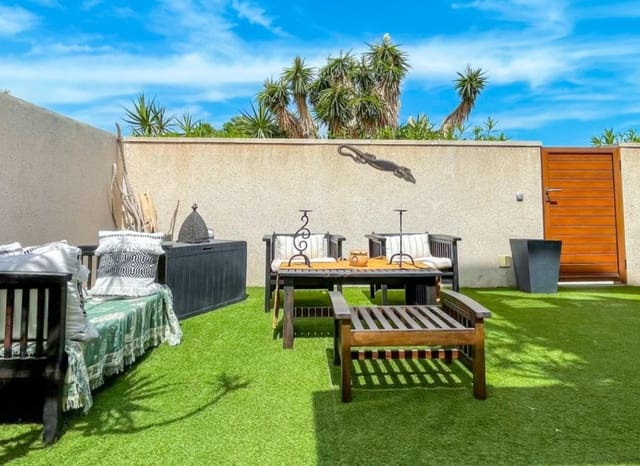 2 chambre Maison de Ville à vendre à El Chaparral - La Siesta - La Torreta, Torrevieja avec piscine - 197 900 € (Ref: 10103565)