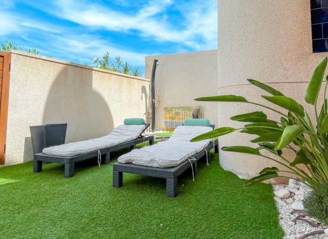 2 chambre Maison de Ville à vendre à El Chaparral - La Siesta - La Torreta, Torrevieja avec piscine - 197 900 € (Ref: 10103565)