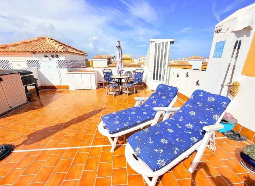 2 bedroom Apartment for sale in Los Montesinos with pool - € 135,000 (Ref: 10112175)