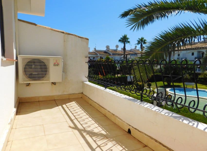 2 slaapkamer Huis te koop in Los Balcones met zwembad - € 198.000 (Ref: 10112177)