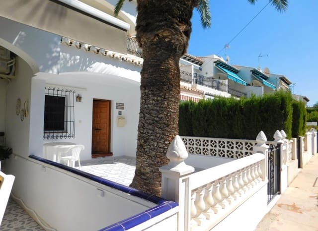 2 slaapkamer Huis te koop in Los Balcones met zwembad - € 198.000 (Ref: 10112177)