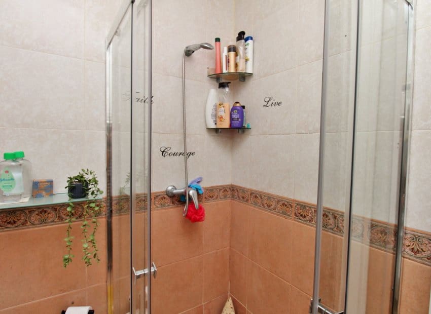 3 camera da letto Casa in vendita in Villamartin con piscina garage - 199.950 € (Rif: 10112178)