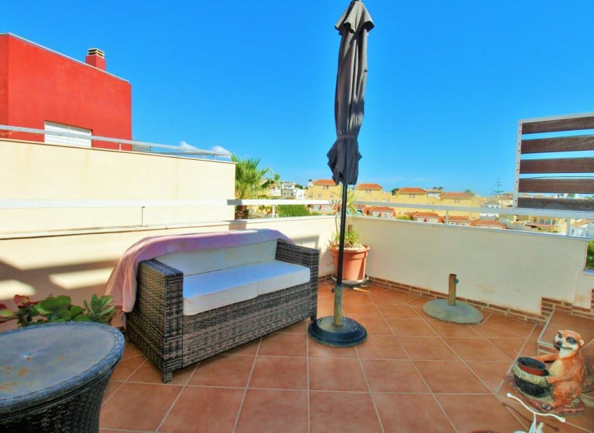 3 camera da letto Casa in vendita in Villamartin con piscina garage - 199.950 € (Rif: 10112178)