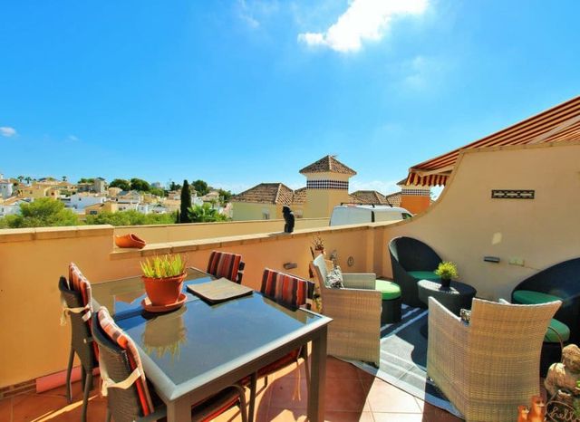 3 camera da letto Casa in vendita in Villamartin, Orihuela con piscina garage - 199.950 € (Rif: 10112178)