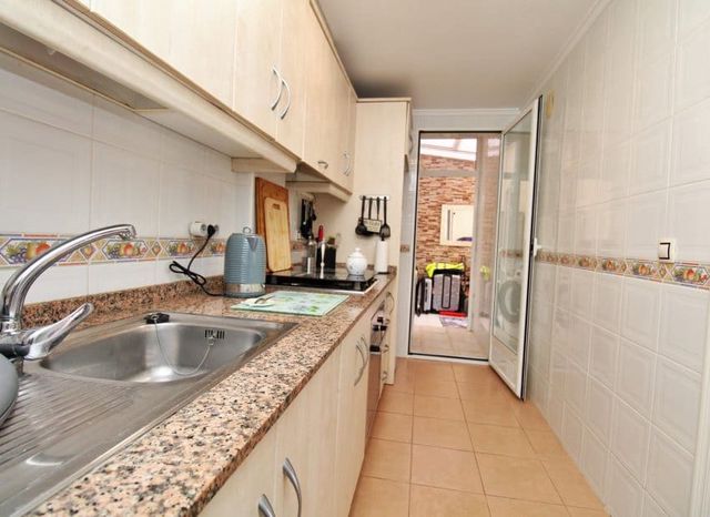 3 camera da letto Casa in vendita in Villamartin, Orihuela con piscina garage - 199.950 € (Rif: 10112178)
